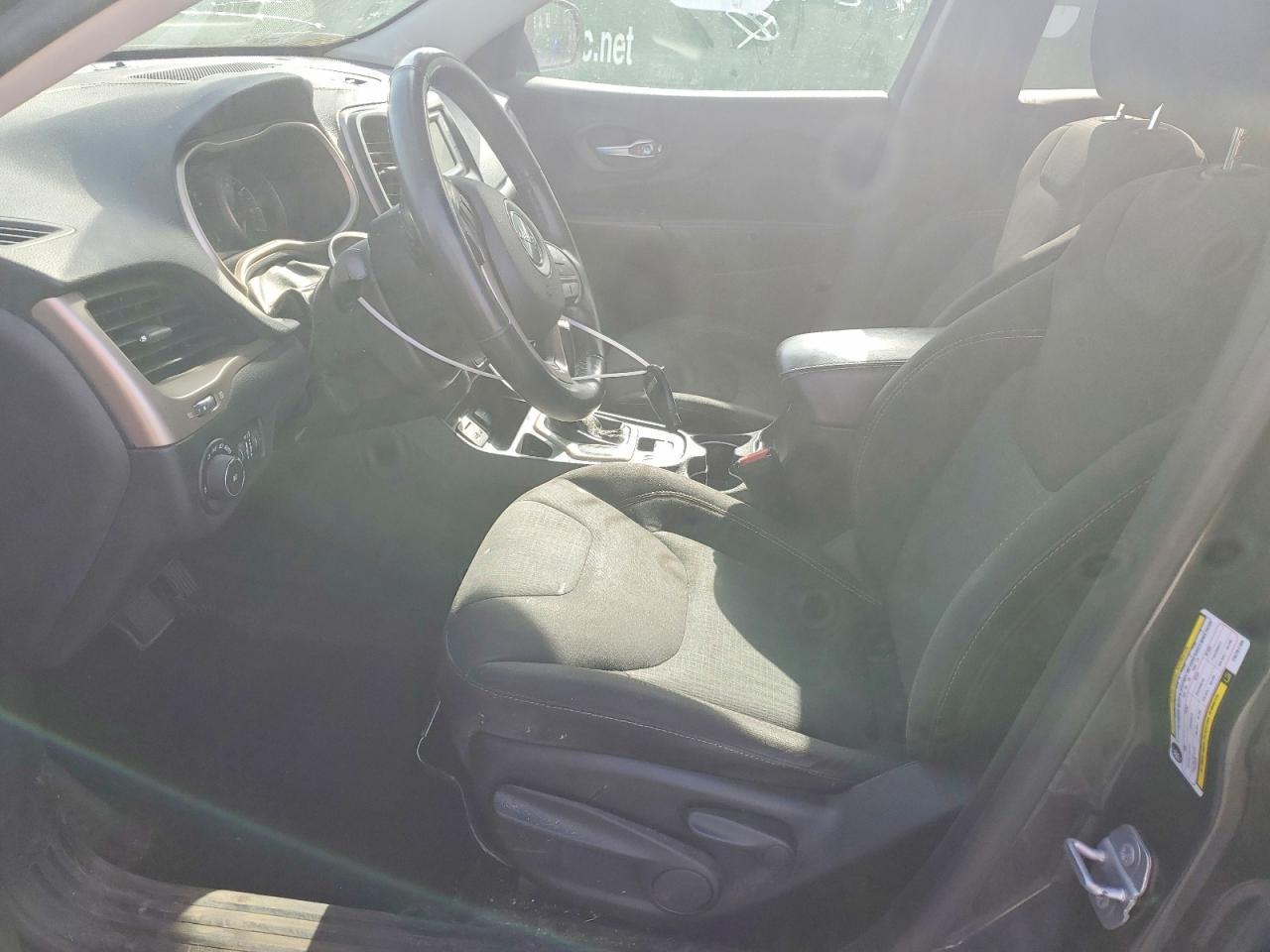 2015 Jeep Cherokee Latitude - Фото 7