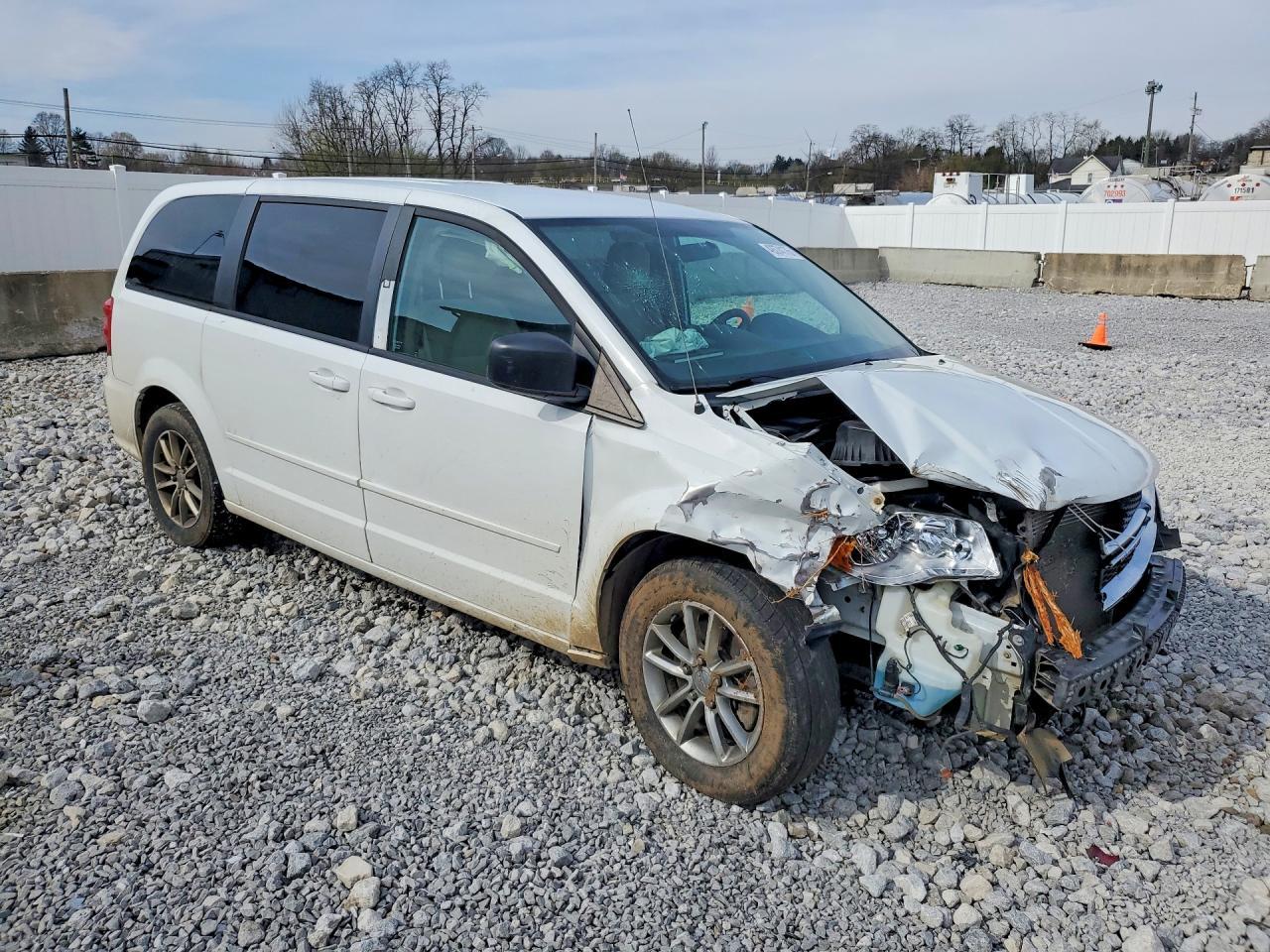 2016 Dodge Grand Caravan Se - Image 4