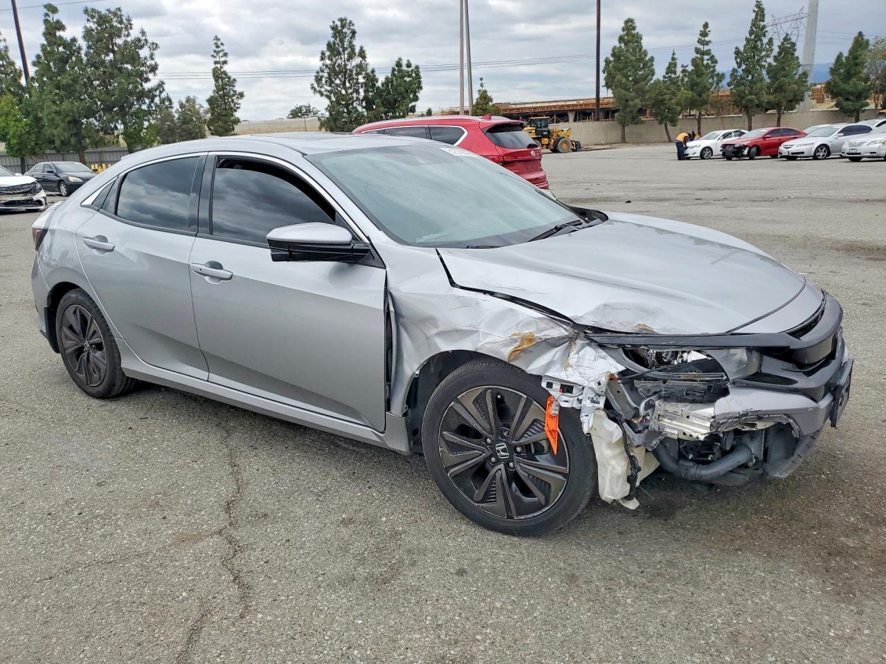 2019 Honda Civic Ex - Image 4
