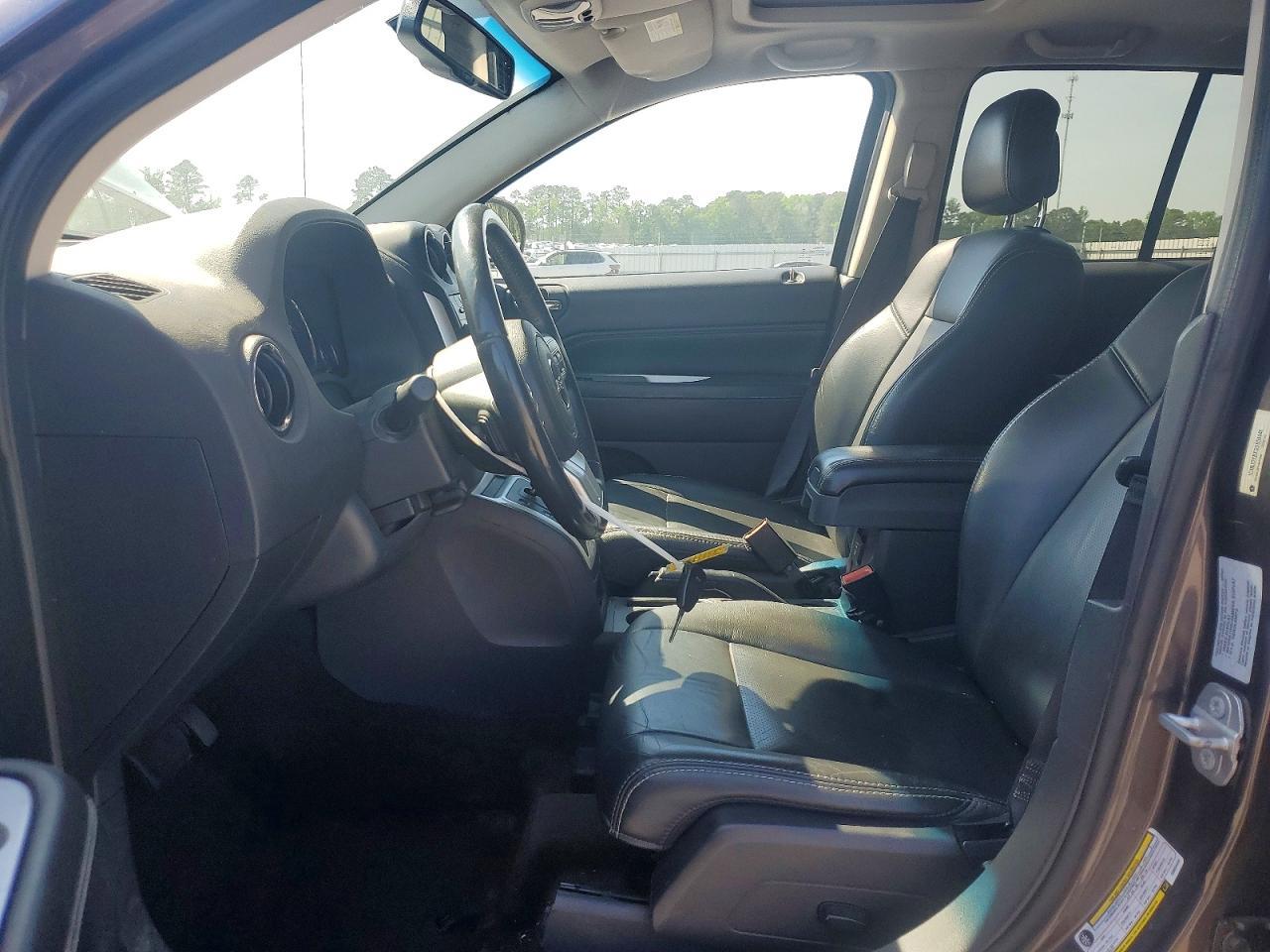 2016 Jeep Compass Latitude - Фото 7