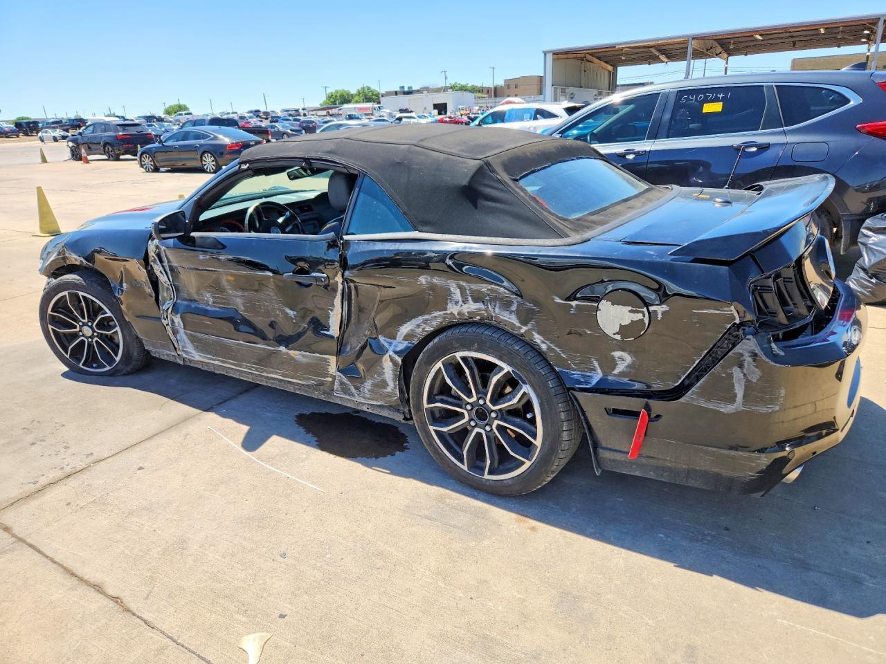 2013 Ford Mustang Gt - Фото 2