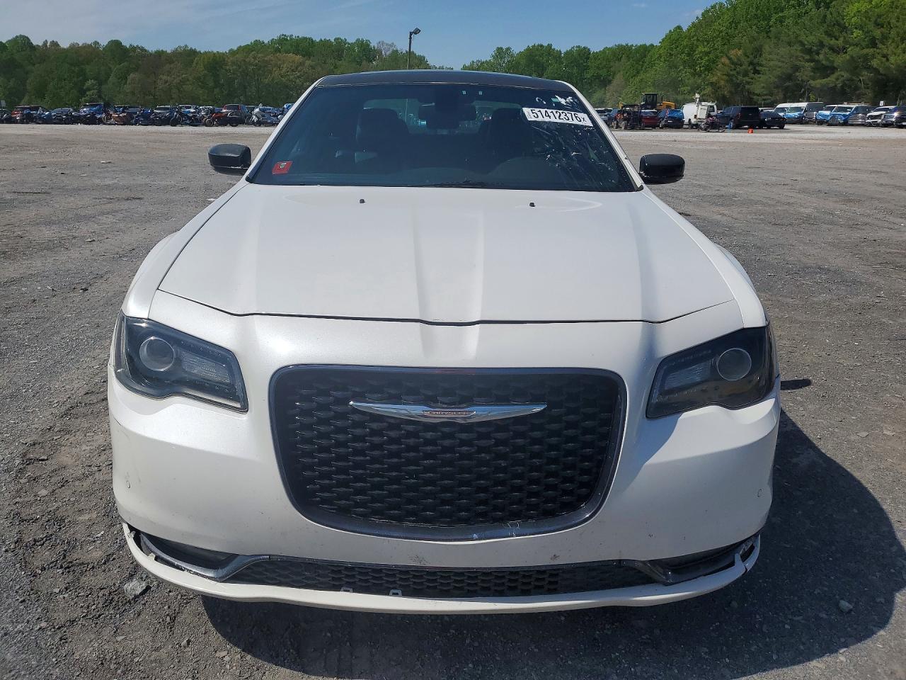 2016 Chrysler 300 S - Фото 5