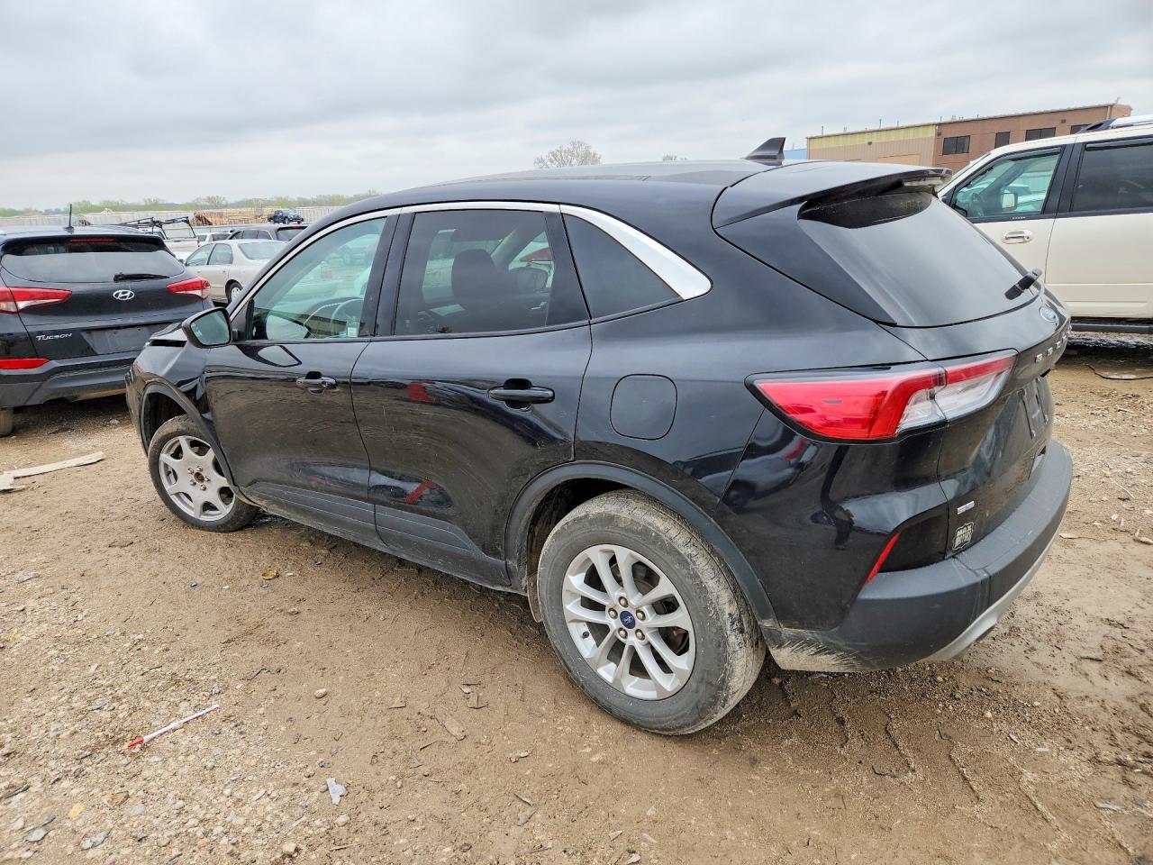 2021 Ford Escape Se - Фото 2