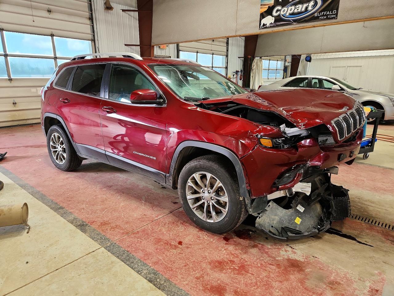 2019 Jeep Cherokee Latitude Plus - Image 4