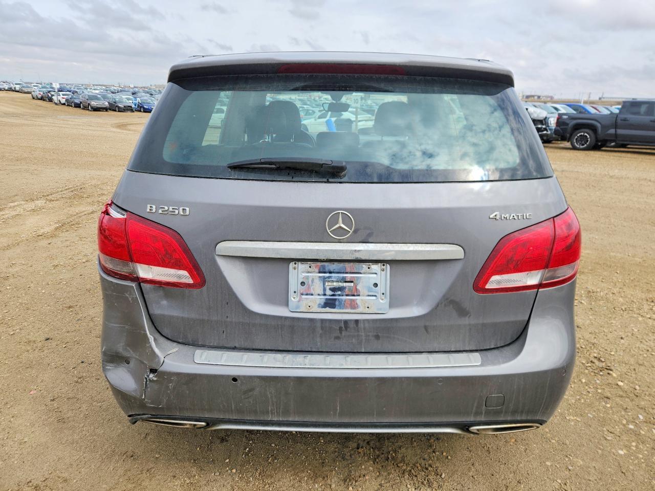 2016 Mercedes-Benz B 250 4Matic - Image 6