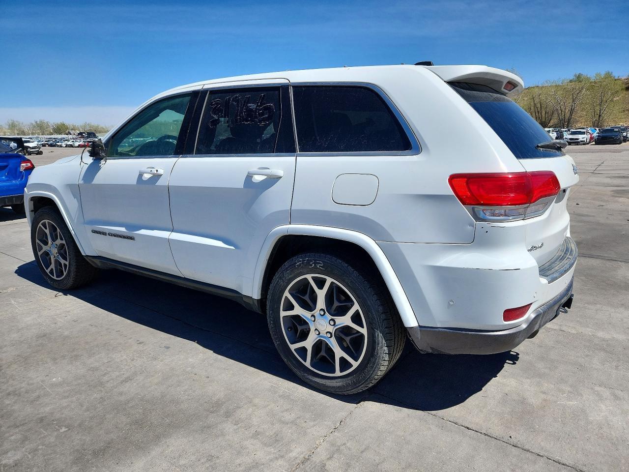 2018 Jeep Grand Cherokee Limited - Image 2