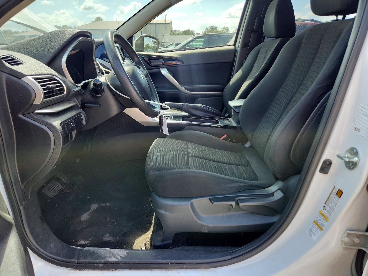 2019 Mitsubishi Eclipse Cross Es - Фото 7