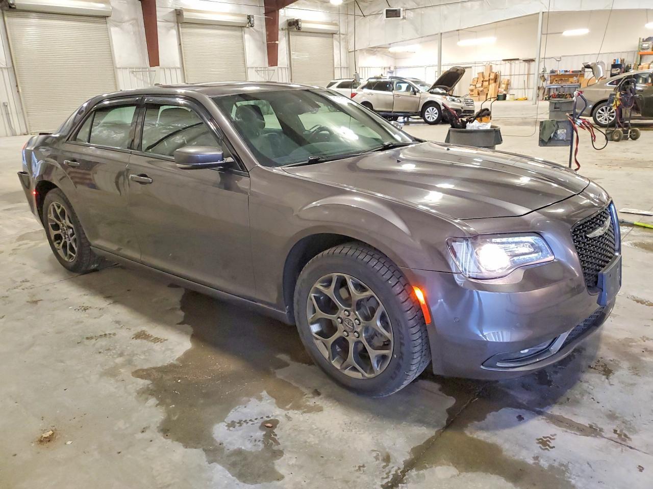 2015 Chrysler 300 S - Image 4