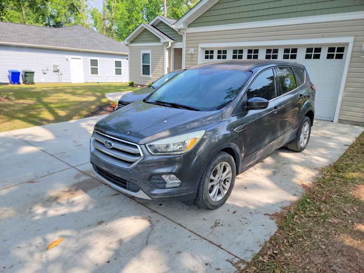2017 Ford Escape Se - Image 2