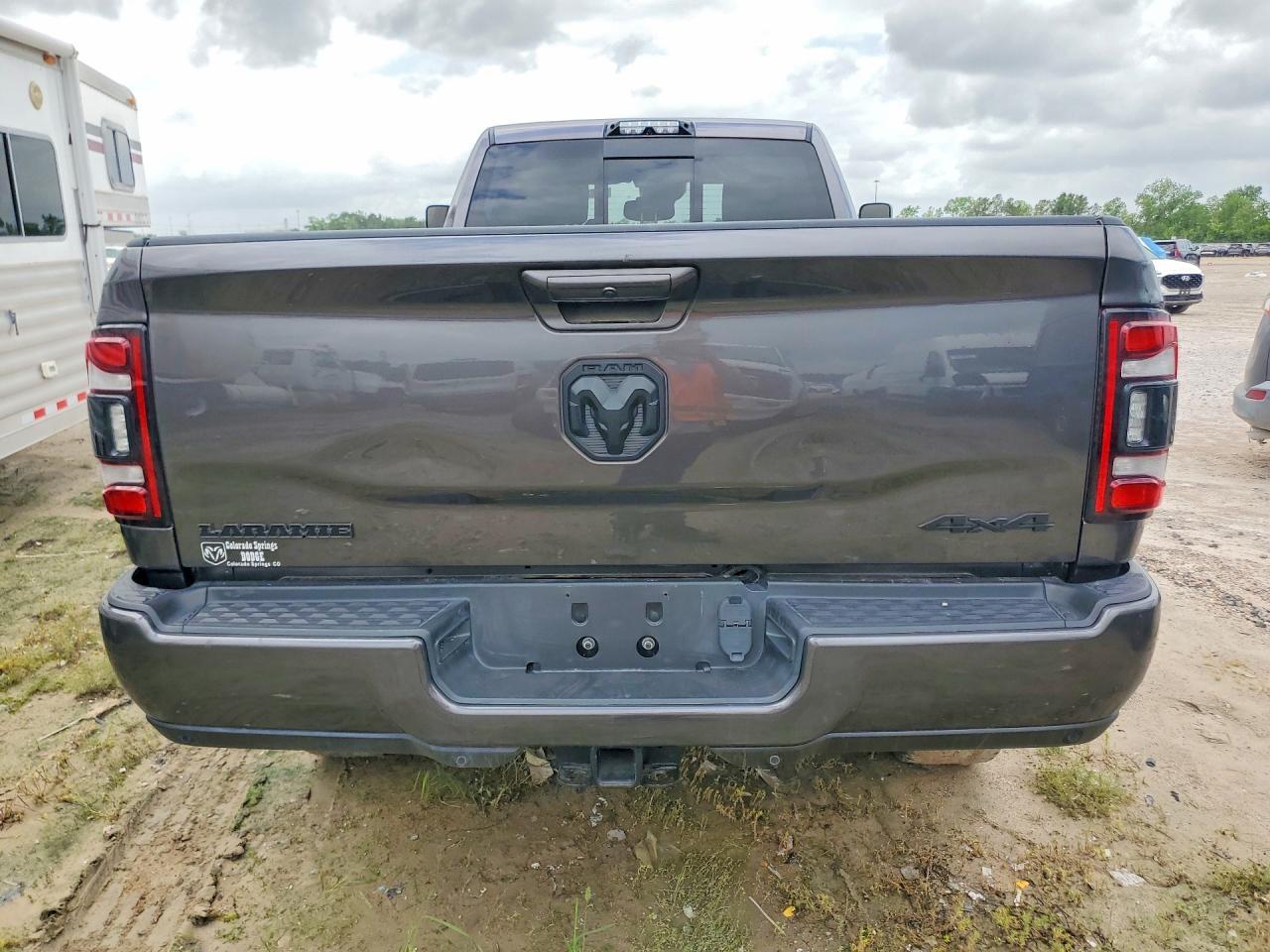 2020 Ram 2500 Laramie - Image 6