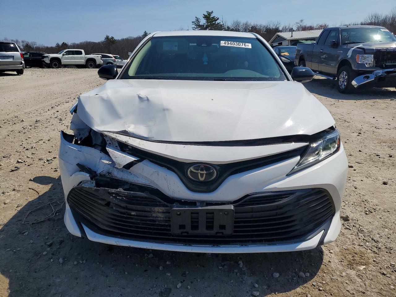 2020 Toyota Camry Le - Image 5