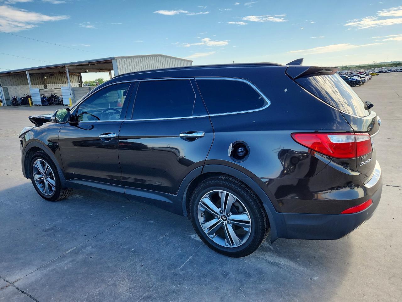2016 Hyundai Santa Fe Limited - Фото 2