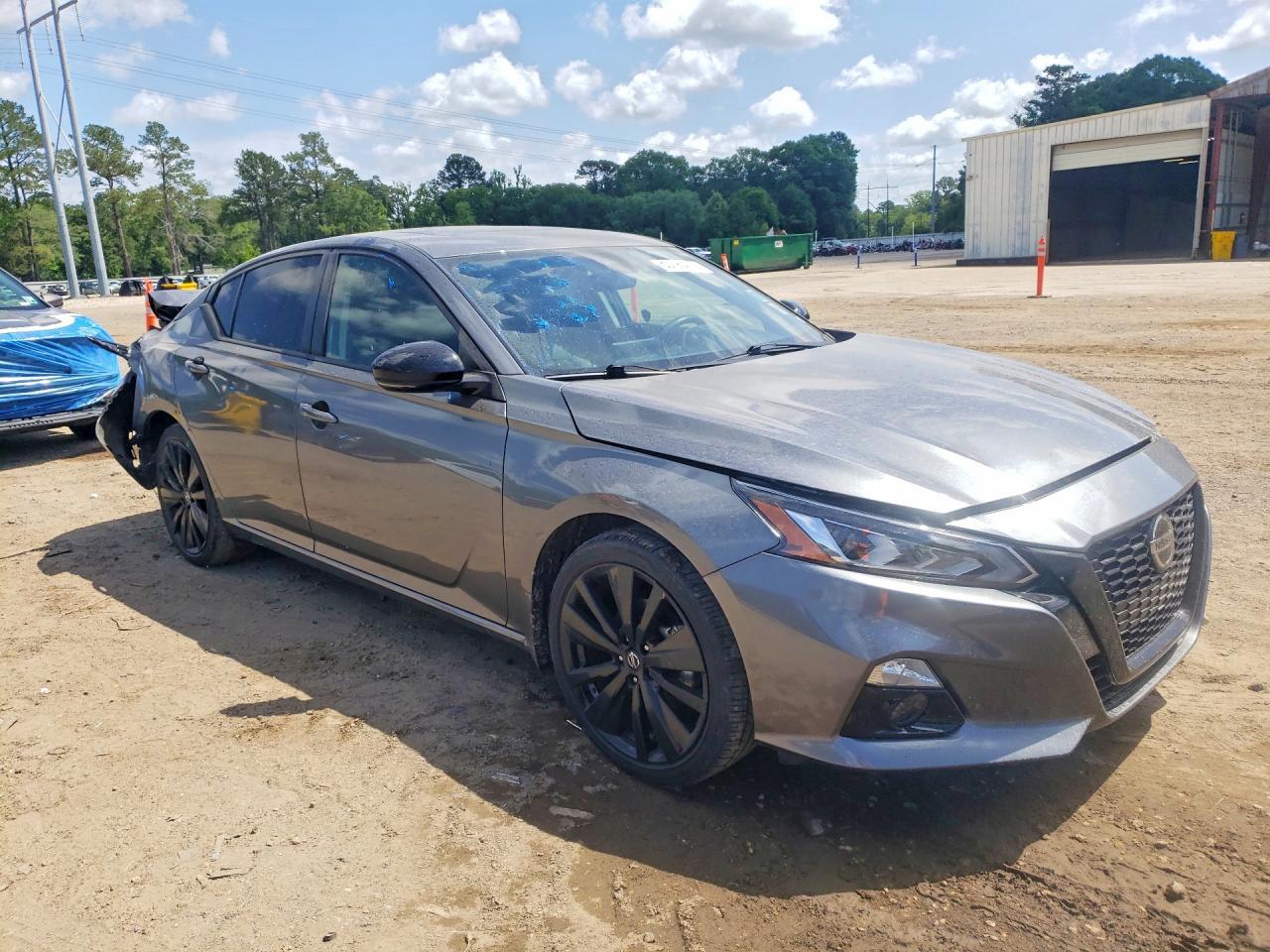 2022 Nissan Altima Sr - Фото 4