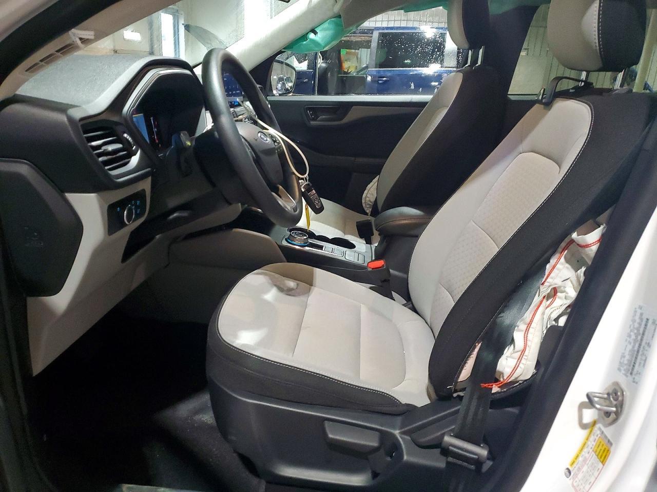 2025 Ford Escape Active - Фото 7