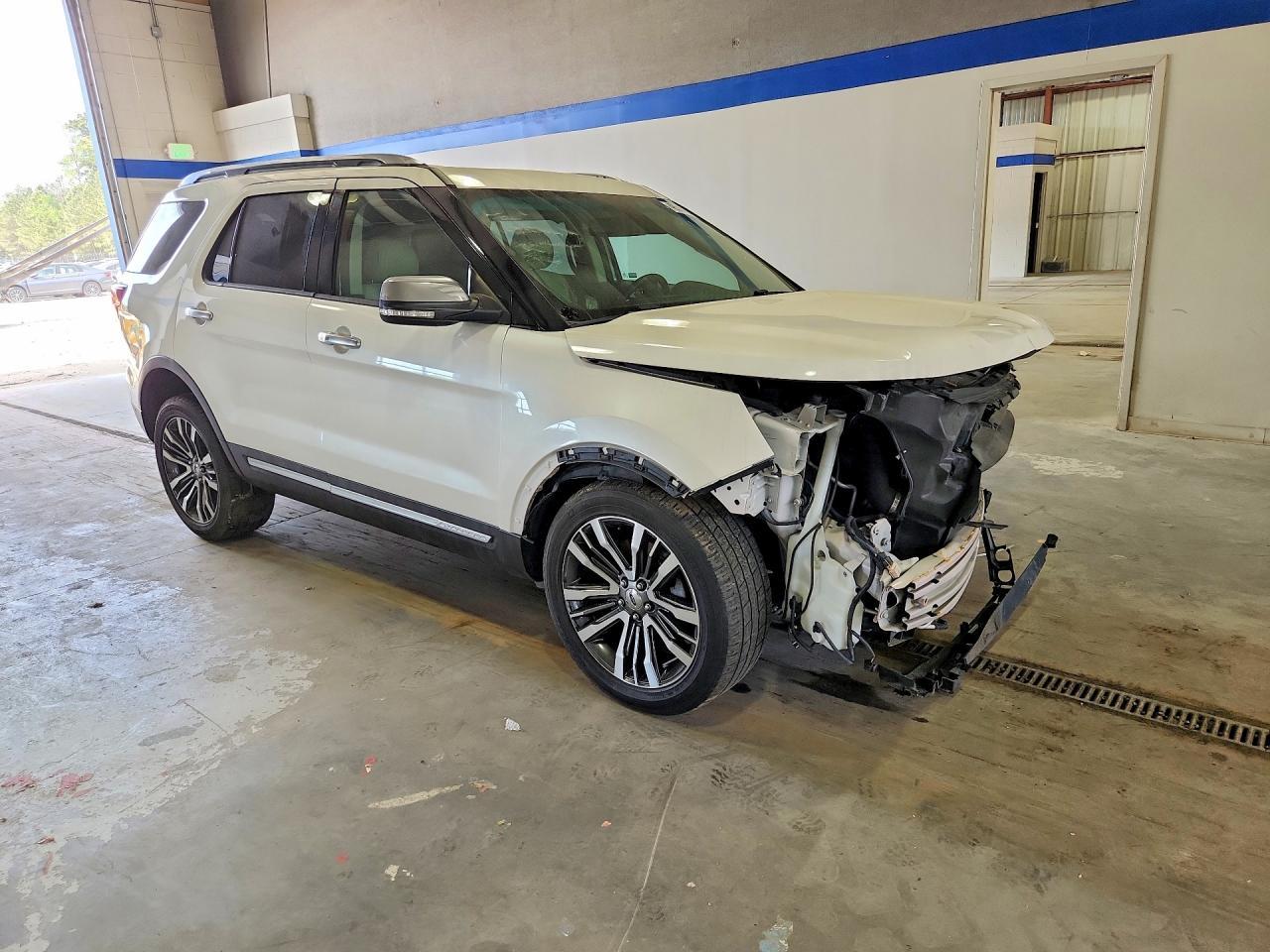 2016 Ford Explorer - Фото 4