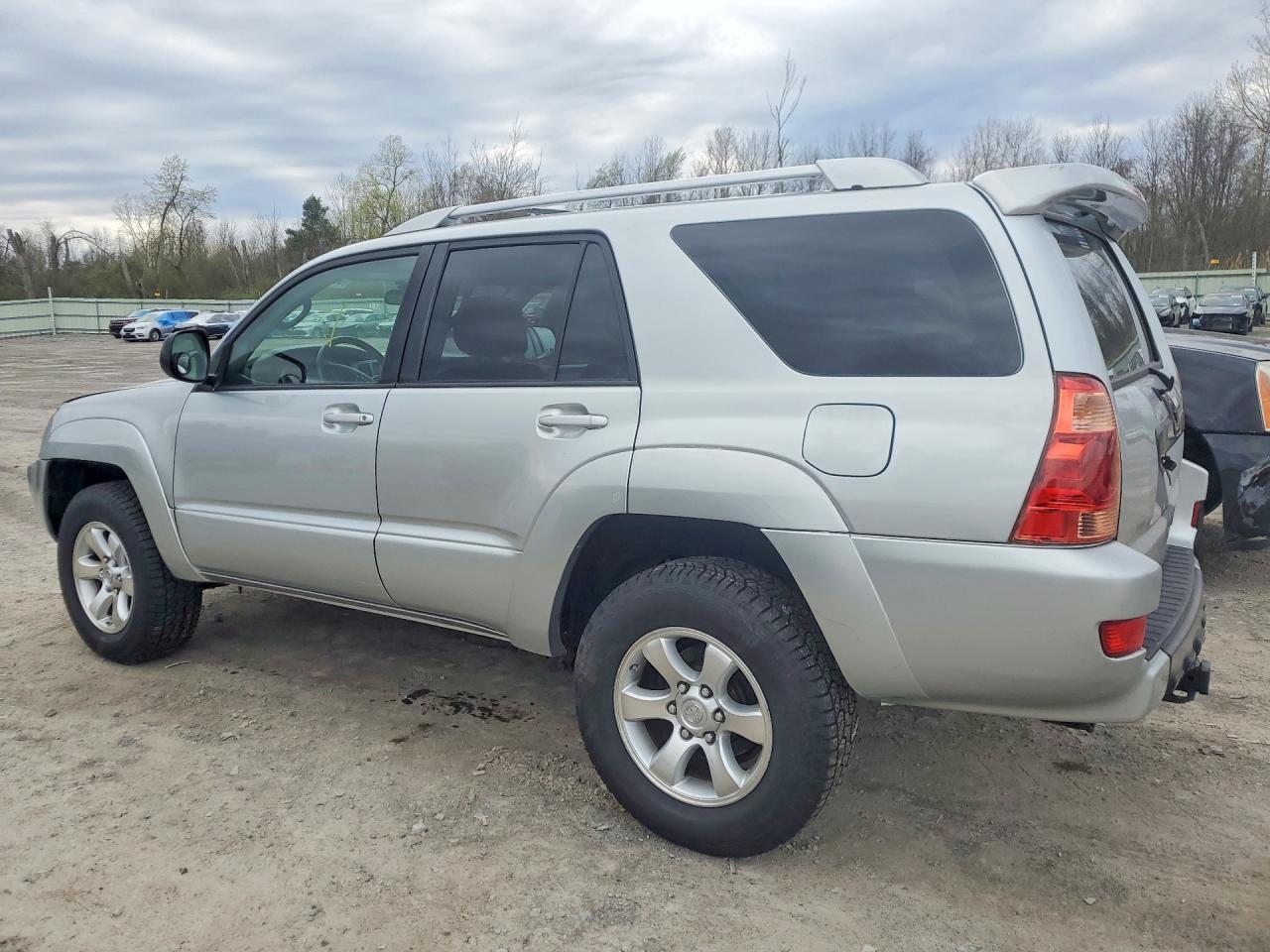 2005 Toyota 4Runner Sport Edition - Фото 2