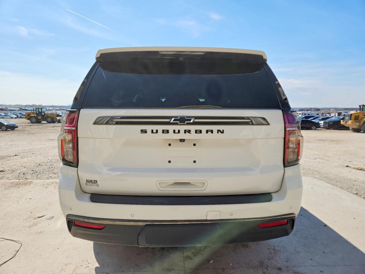 2021 Chevrolet Suburban K1500 Z71 - Фото 6