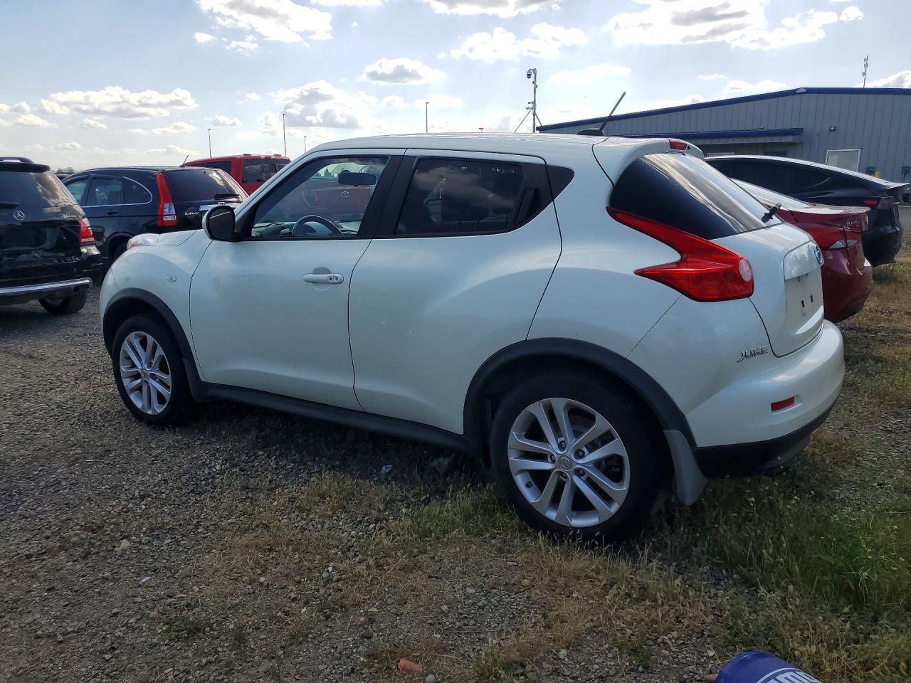 2011 Nissan Juke S - Фото 2