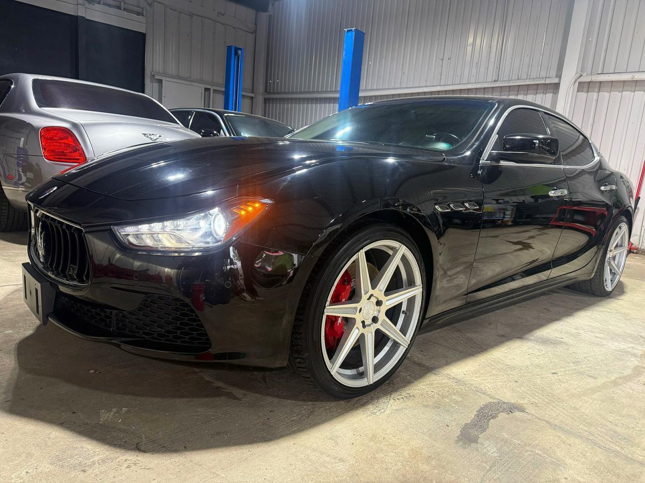 2014 Maserati Ghibli S - Image 2