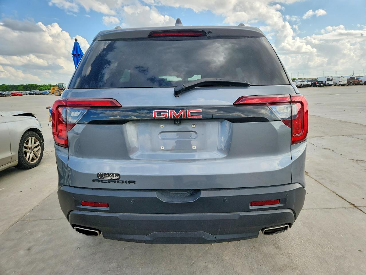 2022 GMC Acadia Sle - Image 6