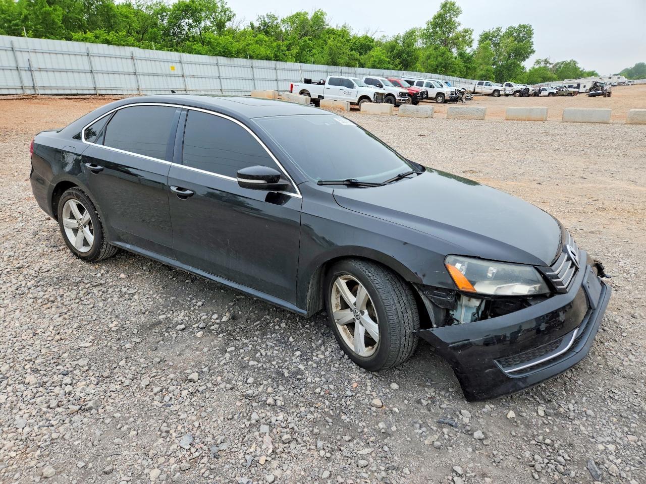 2013 Volkswagen Passat Se - Фото 4