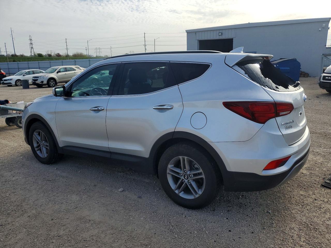 2017 Hyundai Santa Fe Sport 2.4L - Фото 2