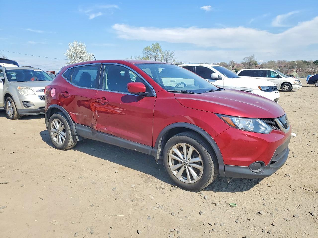 2019 Nissan Rogue Sport S - Фото 4