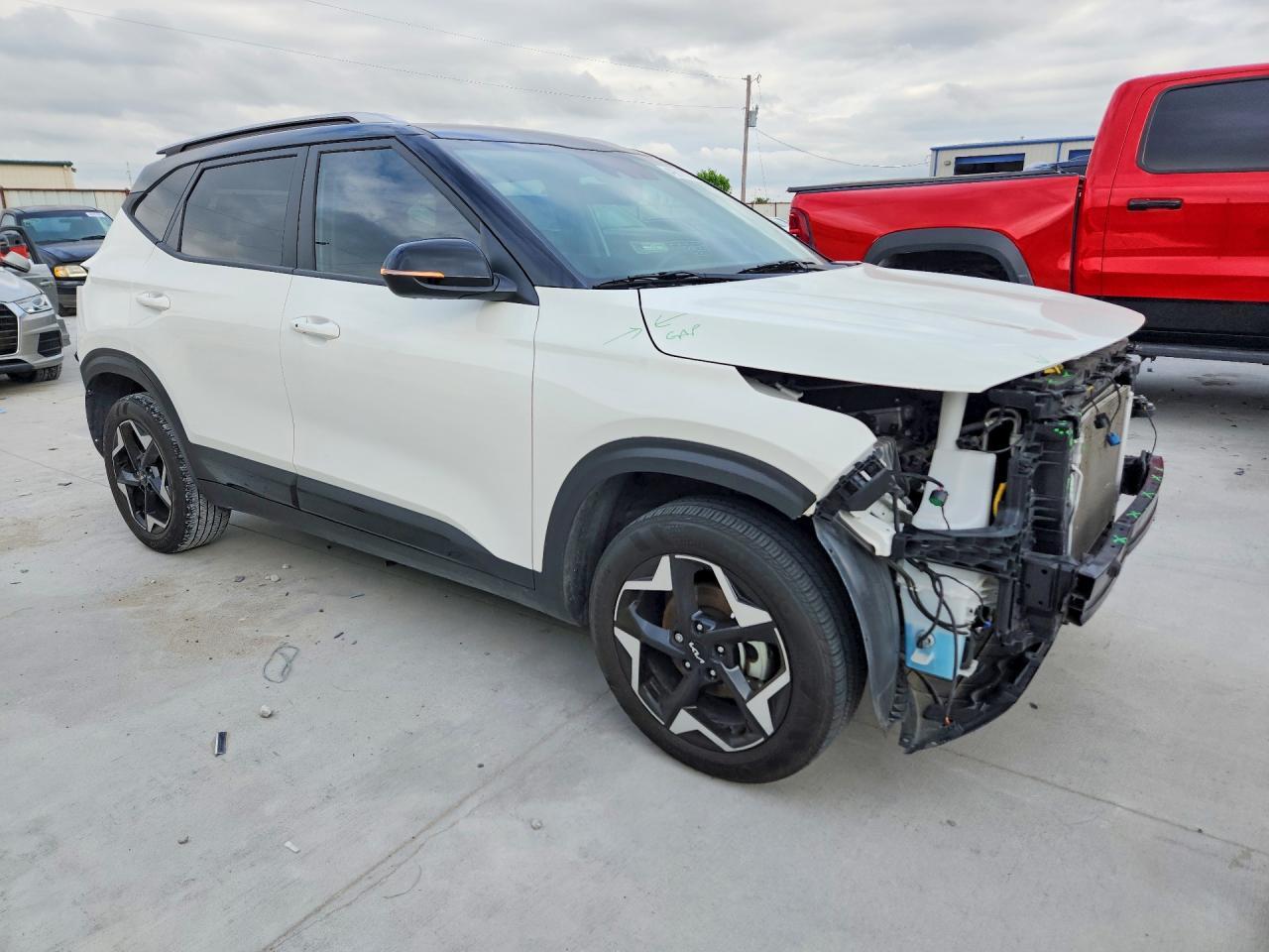 2025 Kia Seltos S - Фото 4