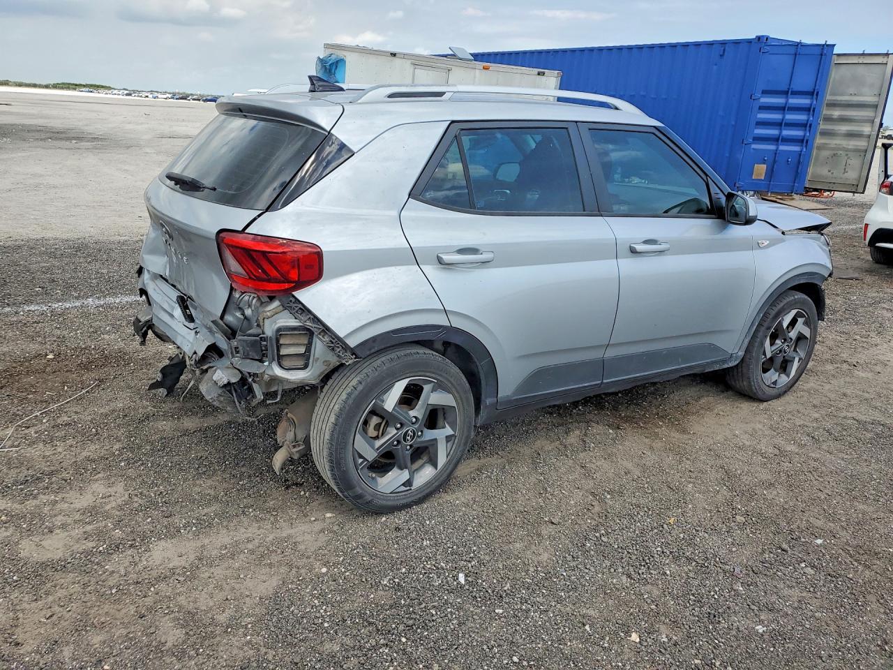 2021 Hyundai Venue Sel - Фото 3