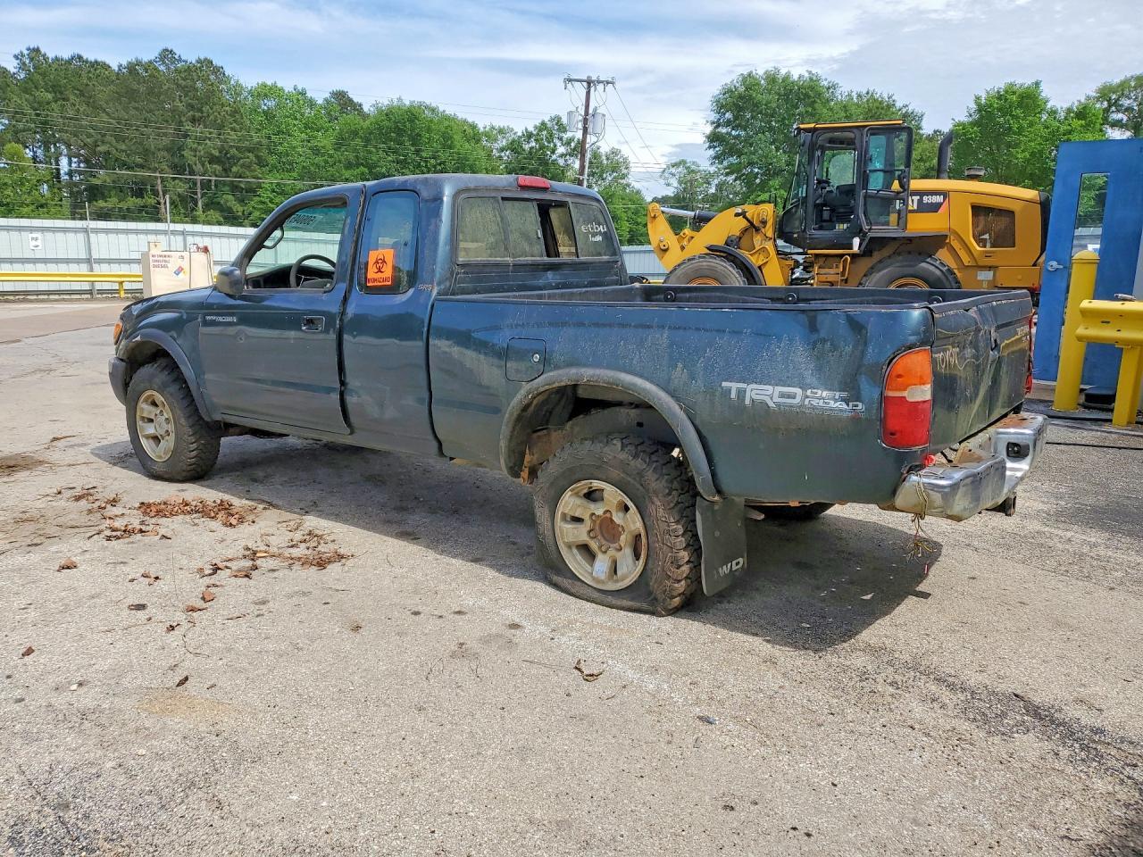 1998 Toyota Tacoma Xtracab - Image 2