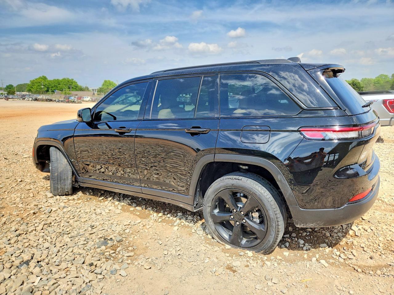 2023 Jeep Grand Cherokee Limited - Фото 2