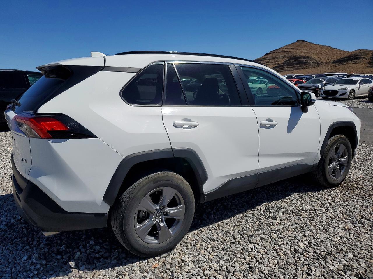 2024 Toyota Rav4 Xle - Image 3
