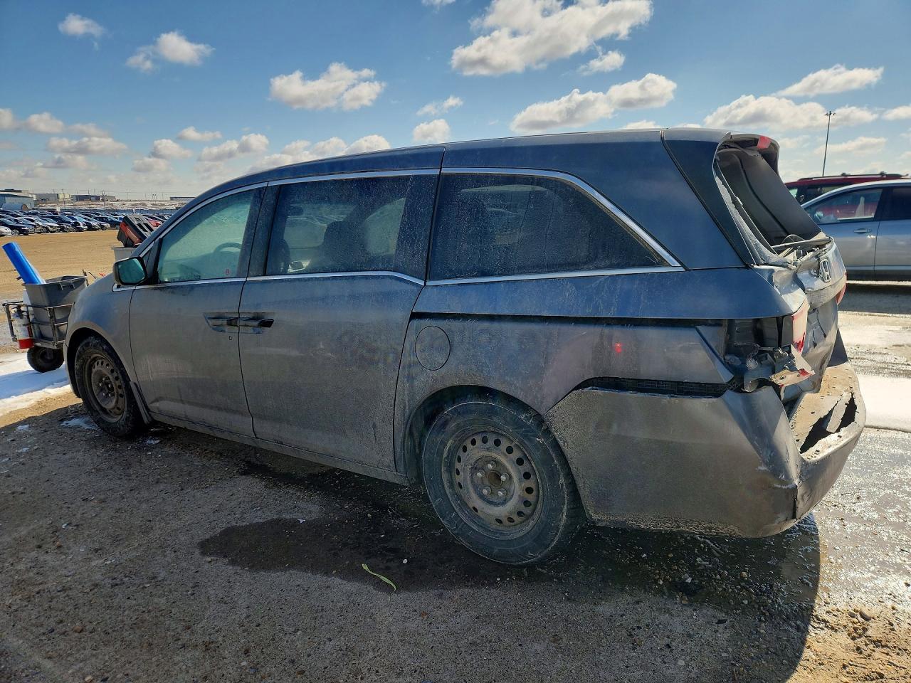 2013 Honda Odyssey Lx - Image 2