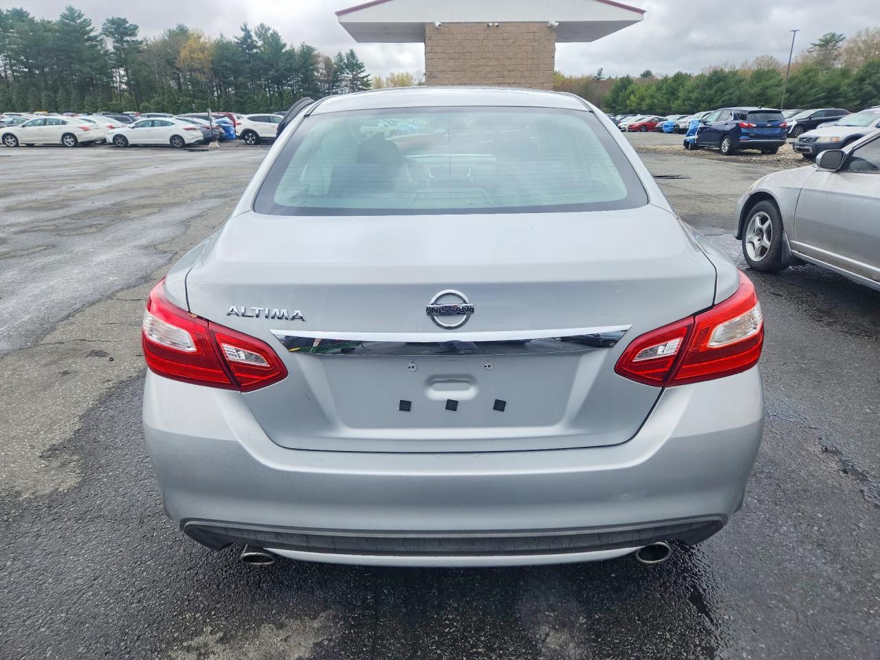 2017 Nissan Altima 2.5 S - Фото 6