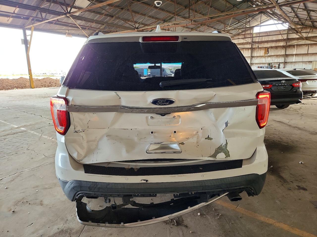 2017 Ford Explorer Xlt - Фото 6