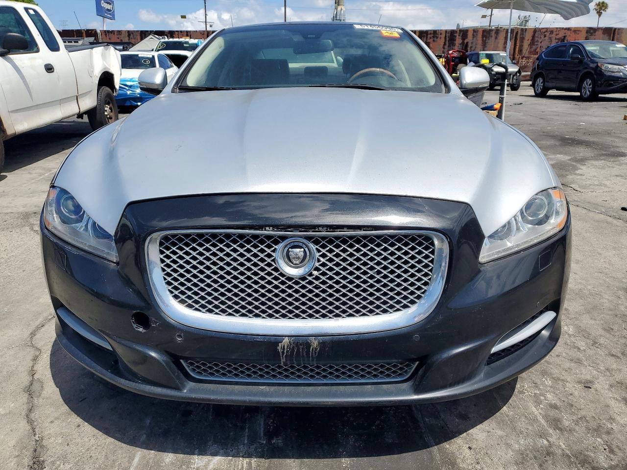 2013 Jaguar Xj Supercharged - Image 5