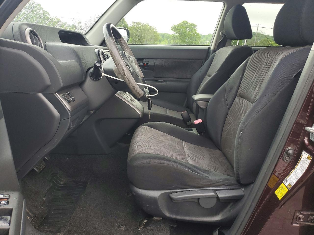 2013 Scion Xb Base - Фото 7