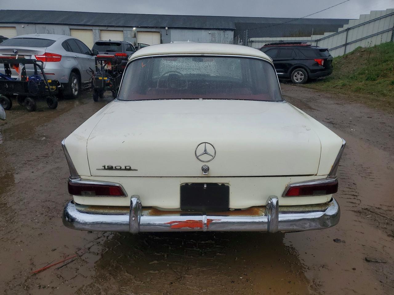 1963 Mercedes-Benz 190D - Image 6