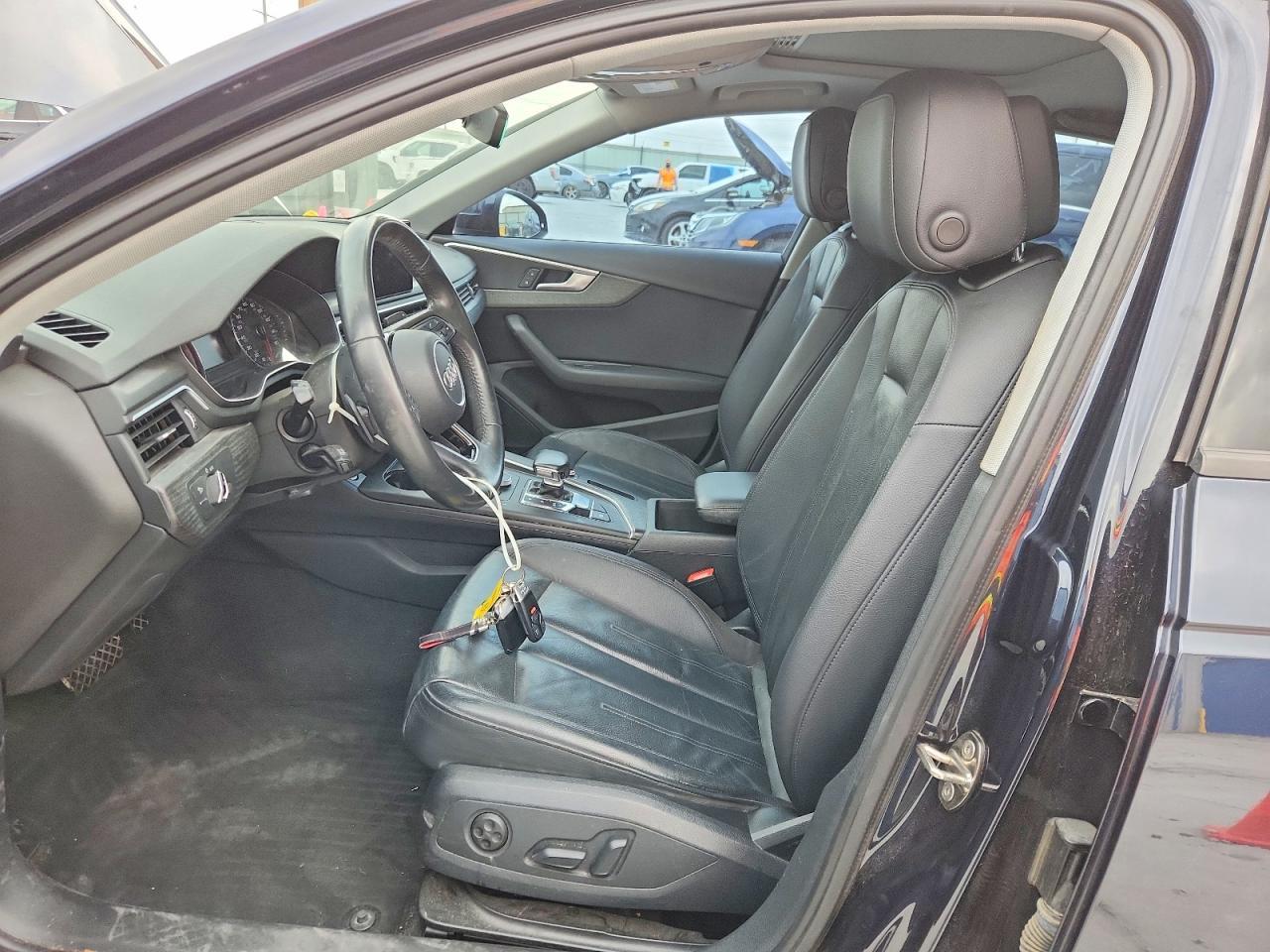 2018 Audi A4 Premium - Фото 7