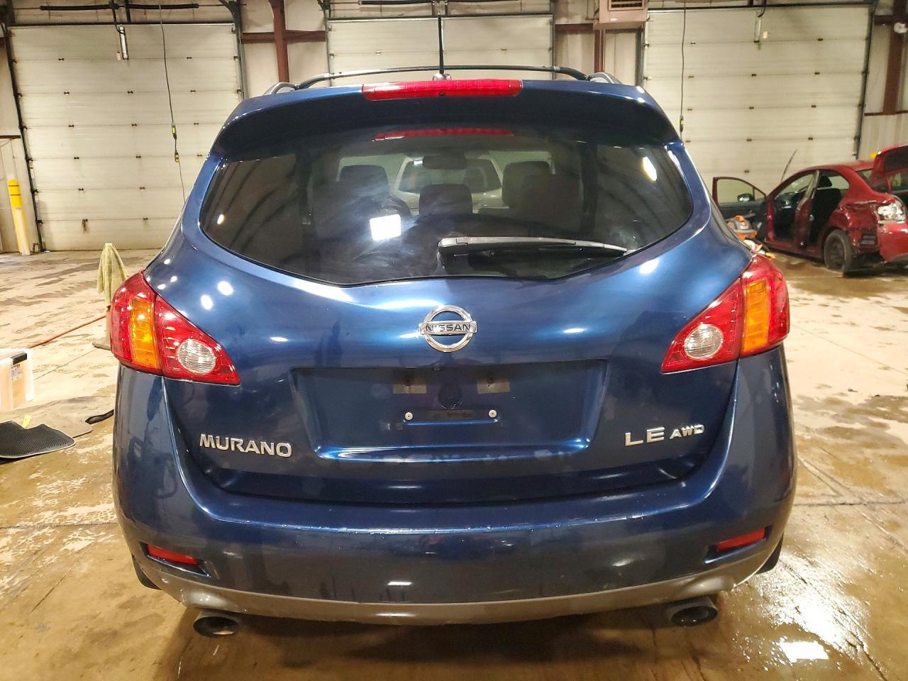 2010 Nissan Murano S - Фото 6