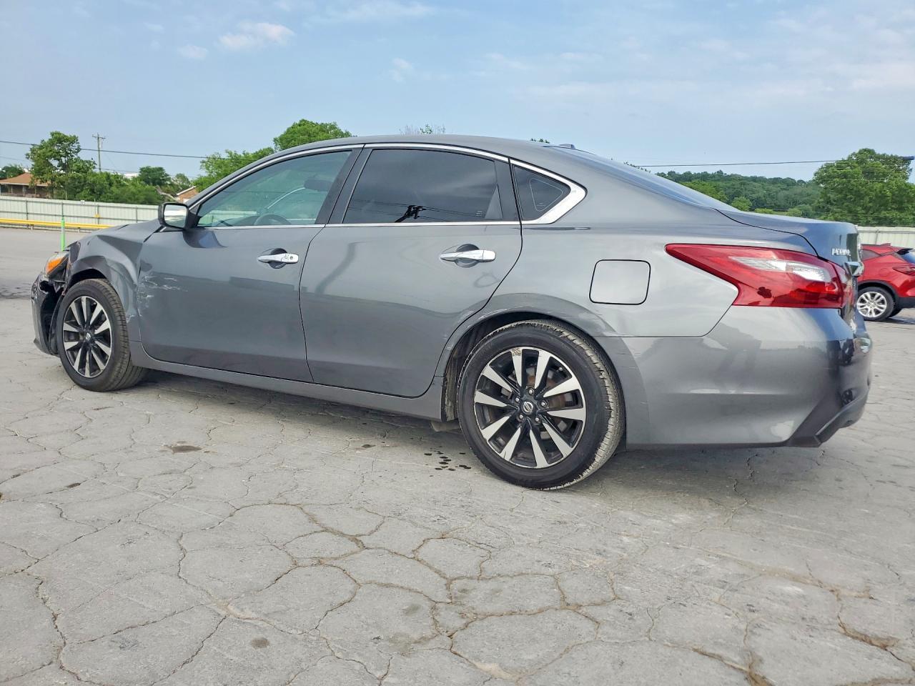 2018 Nissan Altima 2.5 Sv - Image 2