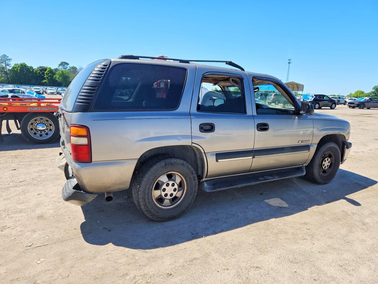 2003 Chevrolet Tahoe C1500 - Фото 3