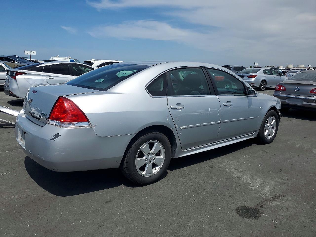 2011 Chevrolet Impala Ls - Фото 3