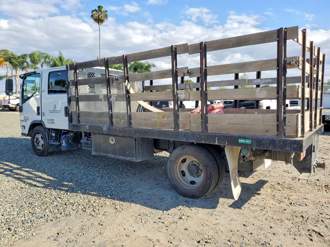 2021 Isuzu Nrr - Flatbed ** R & D * Pri Fleet ** - Image 2