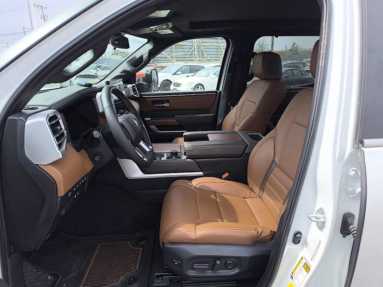 2025 Toyota Tundra 1794 Edition - Фото 7