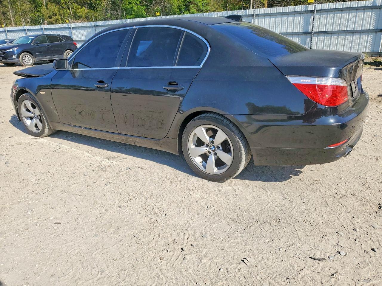 2008 BMW 528 I - Фото 2