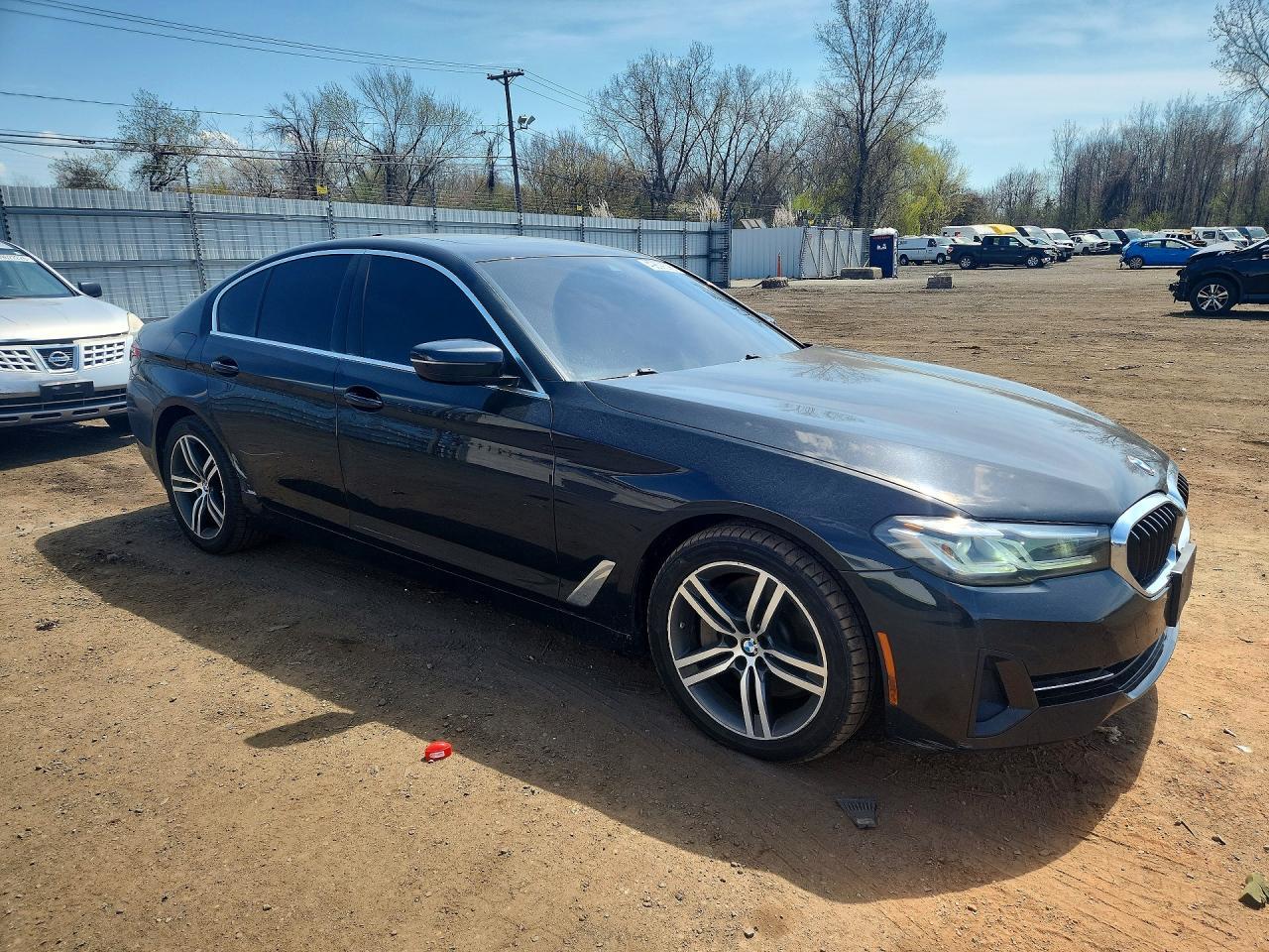 2022 BMW 530 Xi - Фото 4