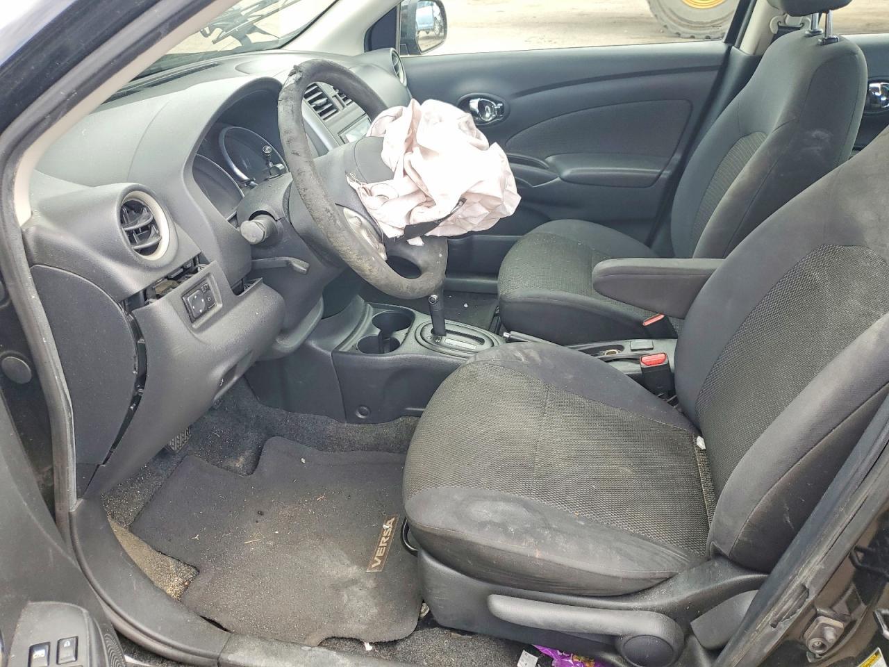 2013 Nissan Versa 1.6 S - Фото 7