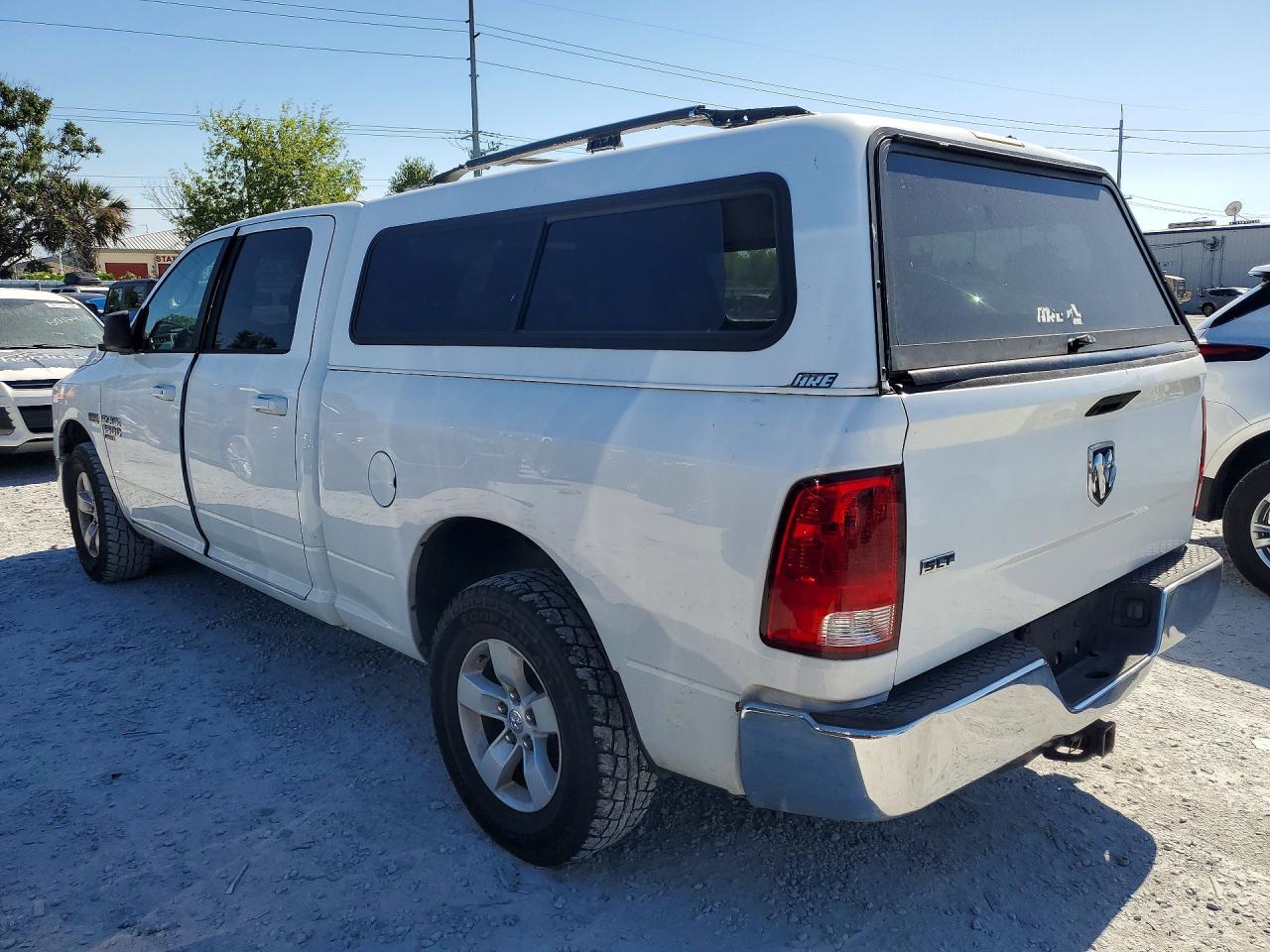 2019 Ram 1500 Classic Slt - Фото 2