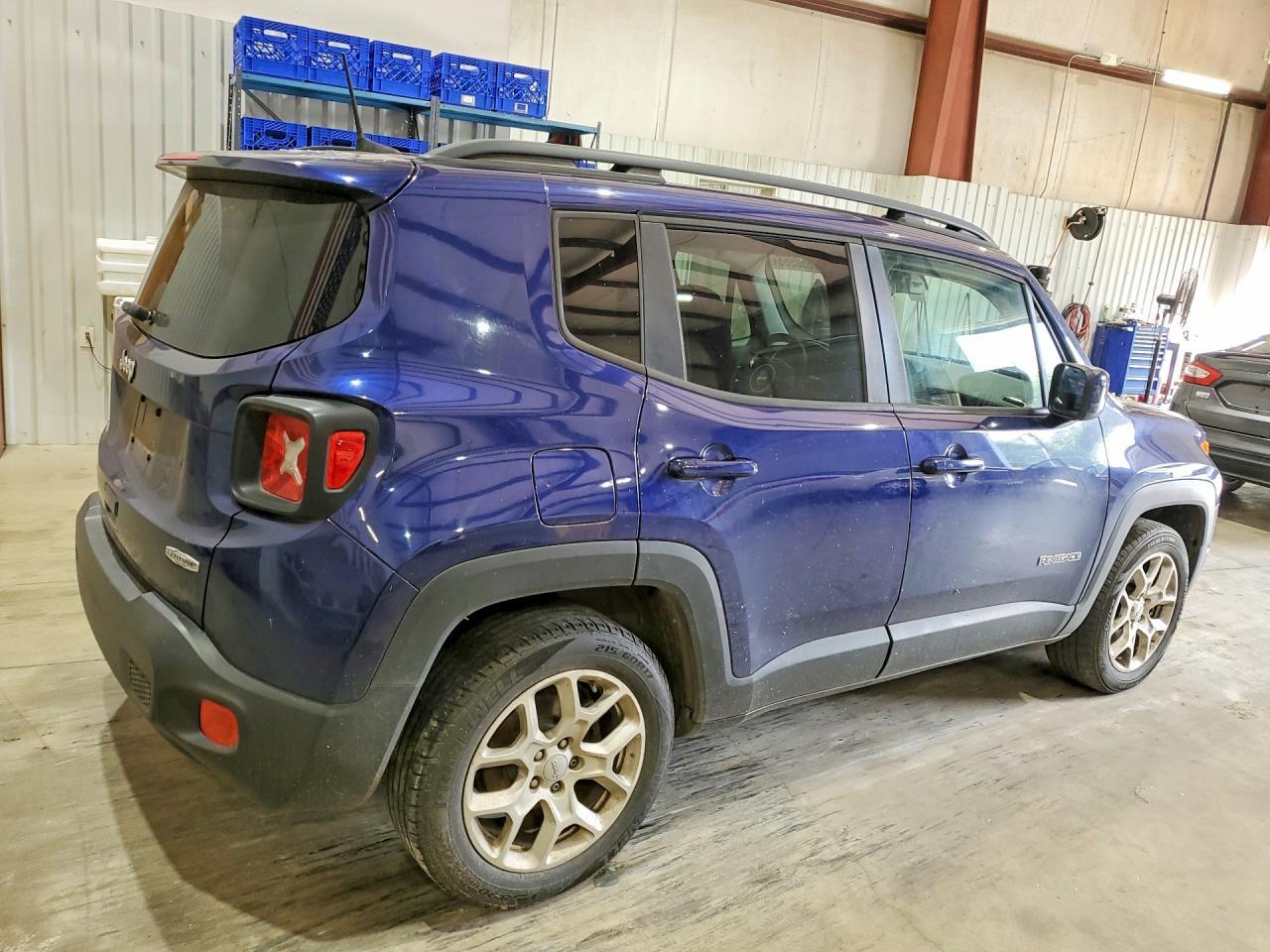2018 Jeep Renegade Latitude - Фото 3